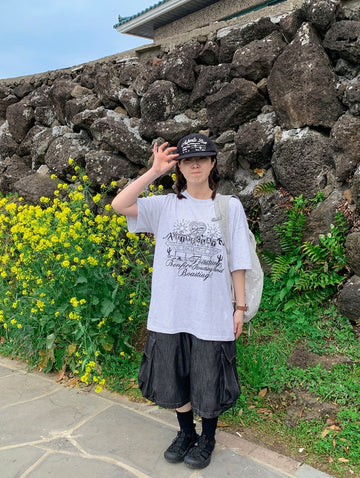 Toe Printing Over Short Sleeve Tee